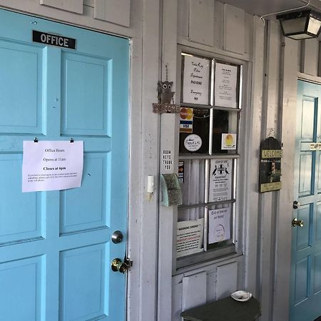 Cedar Inn Cedar Key Ngoại thất bức ảnh